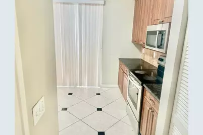 7584 Thornlee Drive, Greenacres, FL 33467 - Photo 14