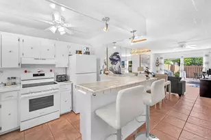 450 SE 7th St, Dania Beach, FL 33004 - Photo 10