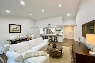 11863 Wimbledon Circle, Wellington, FL 33414 - Photo 8