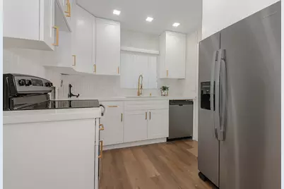 7708 Margate Boulevard #C 2-1, Margate, FL 33063 - Photo 10