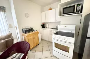 11863 Wimbledon Circle, Wellington, FL 33414 - Photo 6