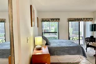 11863 Wimbledon Circle, Wellington, FL 33414 - Photo 2