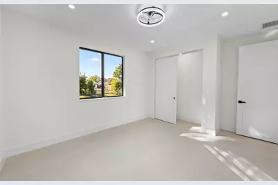 621 NW 42nd Avenue, Coconut Creek, FL 33066 - Photo 32
