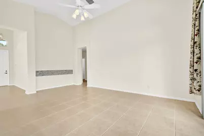 6404 C Durham Drive, Lake Worth, FL 33467 - Photo 18