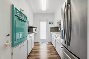 180 Isle Of Venice Dr, Fort Lauderdale, FL 33301 - Photo 6