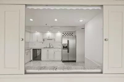 2480 Presidential Way #704, West Palm Beach, FL 33401 - Photo 14