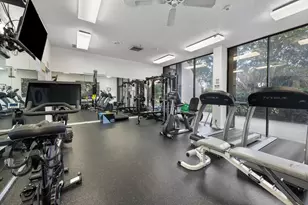 2480 Presidential Way, West Palm Beach, FL 33401 - Photo 30