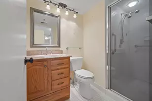 2480 Presidential Way, West Palm Beach, FL 33401 - Photo 26