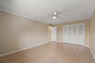 2480 Presidential Way, West Palm Beach, FL 33401 - Photo 22