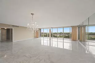 2480 Presidential Way, West Palm Beach, FL 33401 - Photo 1