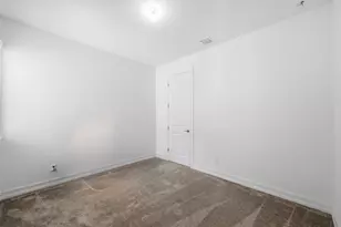 54 Palm Ln, Royal Palm Beach, FL 33411 - Photo 18