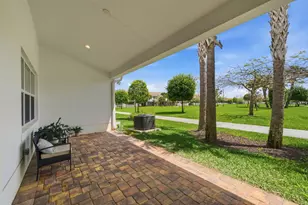 54 Palm Ln, Royal Palm Beach, FL 33411 - Photo 28