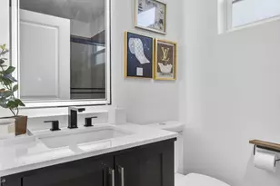 701 37th St, West Palm Beach, FL 33407 - Photo 24