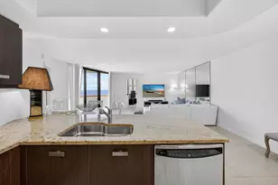 2800 N Ocean Dr, Singer Island, FL 33404 - Photo 8