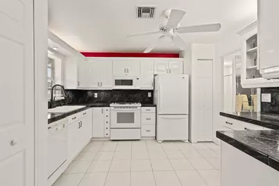 519 Ponderosa Drive #43, Fort Pierce, FL 34982 - Photo 10