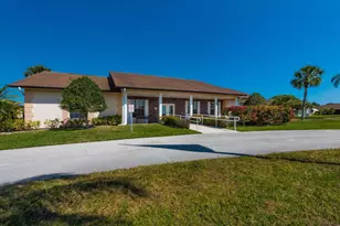 519 Ponderosa Dr, Fort Pierce, FL 34982 - Photo 32