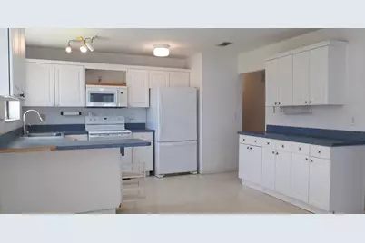 2262 SE Tile Terrace, Port Saint Lucie, FL 34952 - Photo 4