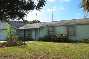 2262 SE Tile Terrace, Port Saint Lucie, FL 34952 - Photo 2