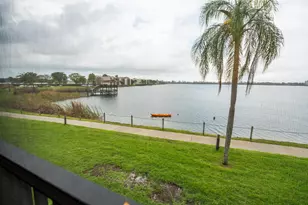 112 Lake Emerald Dr, Oakland Park, FL 33309 - Photo 26