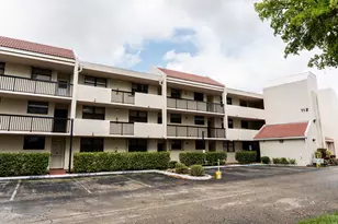 112 Lake Emerald Dr, Oakland Park, FL 33309 - Photo 24