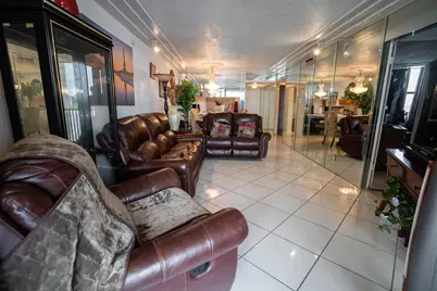 112 Lake Emerald Drive #203, Oakland Park, FL 33309 - Photo 8