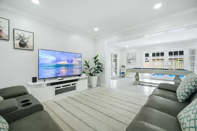 2740 SE 7th Street, Pompano Beach, FL 33062 - Photo 10