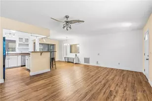 1202 SE Madison Ave, Stuart, FL 34996 - Photo 8