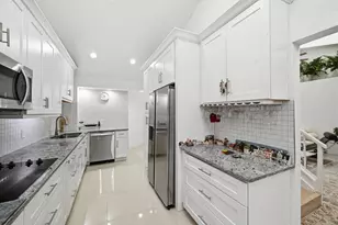 5236 Majorca Club Dr, Boca Raton, FL 33486 - Photo 4