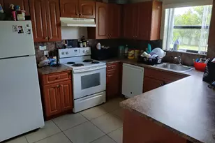 5925 Longbow Ln, West Palm Beach, FL 33415 - Photo 4