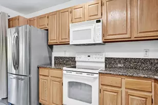 3068 Lucerne Park Dr, Greenacres, FL 33467 - Photo 16