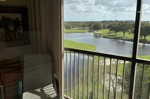 3150 W Rolling Hills Cir, Davie, FL 33328 - Photo 2