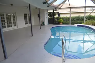 4 Lochwick Rd, Palm Beach Gardens, FL 33418 - Photo 24