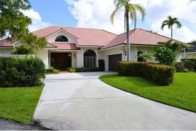 4 Lochwick Road, Palm Beach Gardens, FL 33418 - Photo 2
