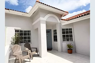 15220 W Tranquility Lake Drive, Delray Beach, FL 33446 - Photo 2