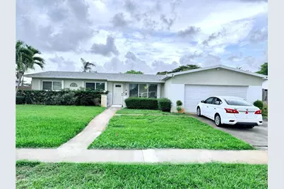 10900 NW 18th Place, Pembroke Pines, FL 33026 - Photo 1