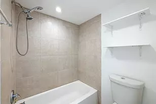 235 Lake Dora Dr, West Palm Beach, FL 33411 - Photo 12