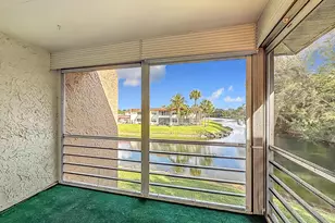 235 Lake Dora Dr, West Palm Beach, FL 33411 - Photo 24