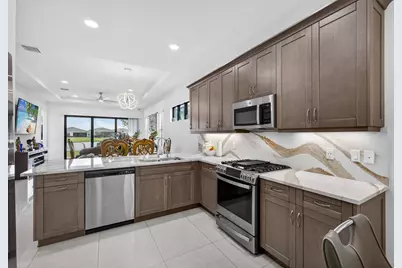 4805 Saint Armands Way, Loxahatchee, FL 33470 - Photo 10