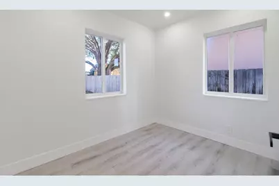 113 SE 8th Avenue, Boynton Beach, FL 33435 - Photo 12