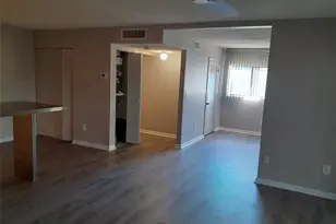 9425 S Belfort Cir, Tamarac, FL 33321 - Photo 6