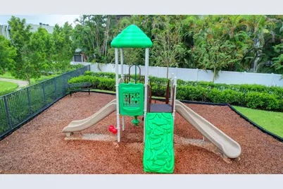 6851 Broadwater Lane, Lake Worth, FL 33467 - Photo 10