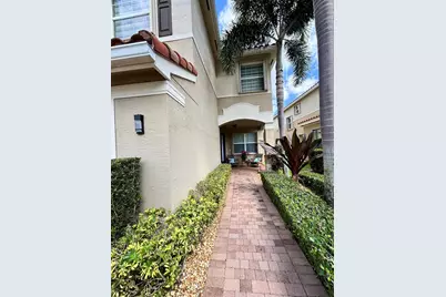 8219 Calabria Lakes Drive, Boynton Beach, FL 33473 - Photo 2