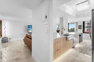 5480 N Ocean Dr, Singer Island, FL 33404 - Photo 6