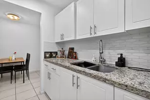 1251 SW 134th Way, Pembroke Pines, FL 33027 - Photo 8