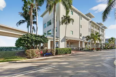 415 NW Flagler Avenue #403, Stuart, FL 34994 - Photo 2