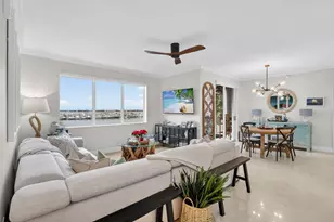 675 NW Flagler Ave, Stuart, FL 34994 - Photo 1