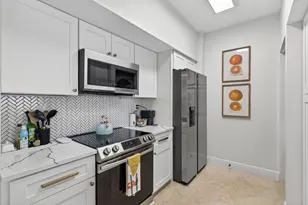 675 NW Flagler Ave, Stuart, FL 34994 - Photo 6