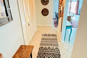 6719 Eastview Dr, Lake Worth, FL 33462 - Photo 4