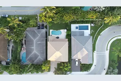 2200 SW 13th Avenue, Fort Lauderdale, FL 33315 - Photo 2