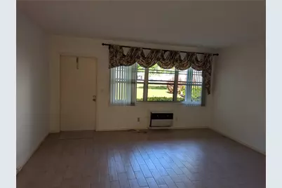190 Oakridge M, Deerfield Beach, FL 33442 - Photo 2